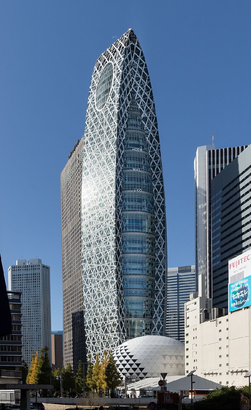 新宿コクーンタワー — モード学園グループ