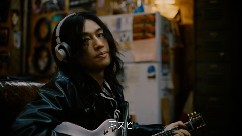 耳スピTVCM カット5