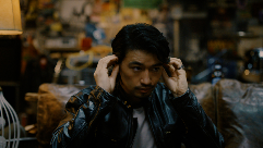 耳スピTVCM カット8